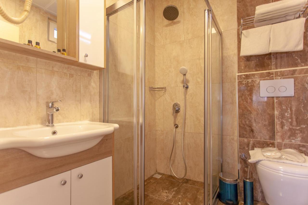 Ozmen Old Town Kaleici Adult Only Готель 2*